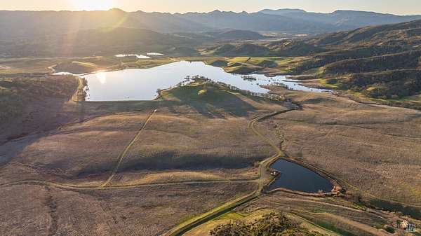 185 Acres of Agricultural & Residential Land for Sale in St. Helena, California