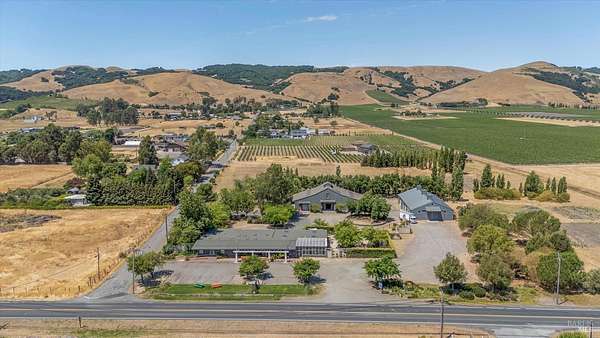 10 Acres of Mixed-Use Land for Sale in Sonoma, California