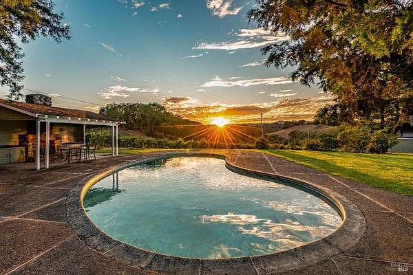 11.3 Acres of Land with Home for Sale in Glen Ellen, California