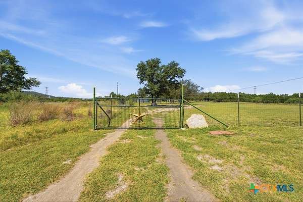 2.2 Acres of Mixed-Use Land for Sale in Copperas Cove, Texas