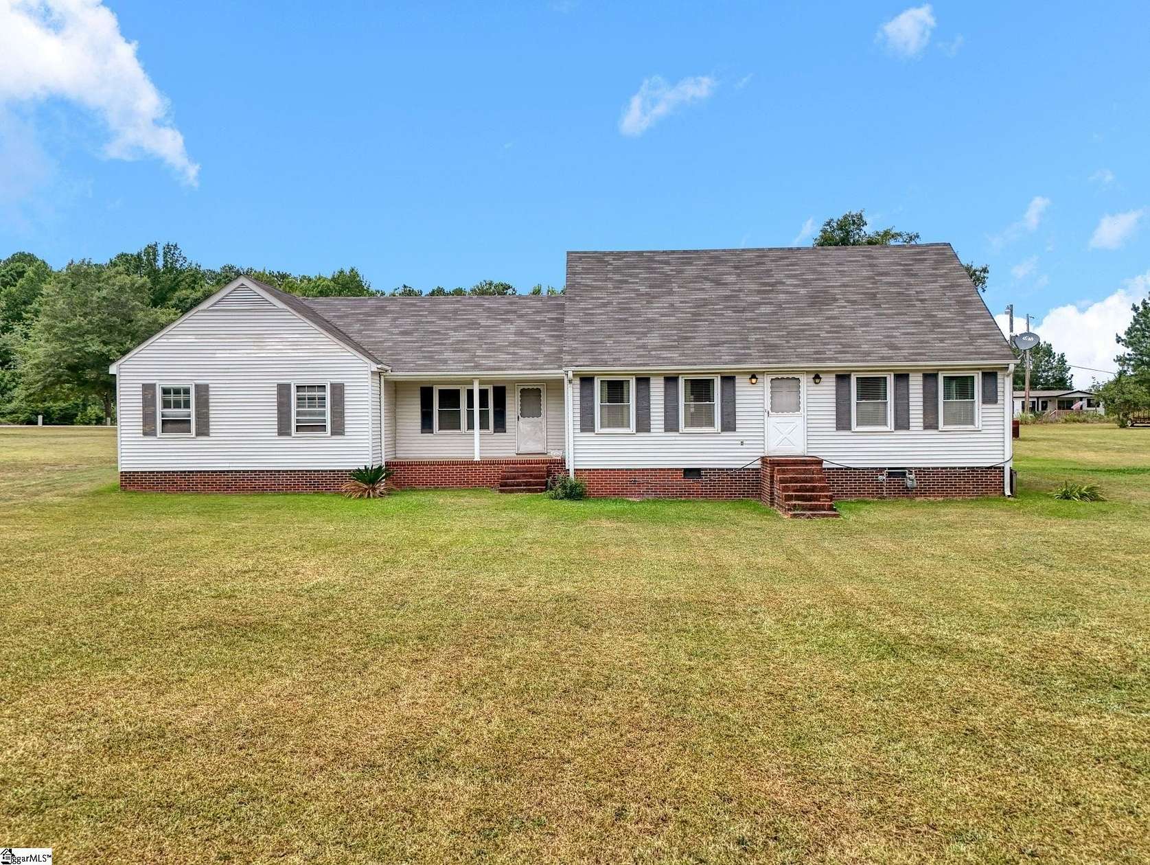 3.25 Acres of Land with Home for Sale in Laurens, South Carolina