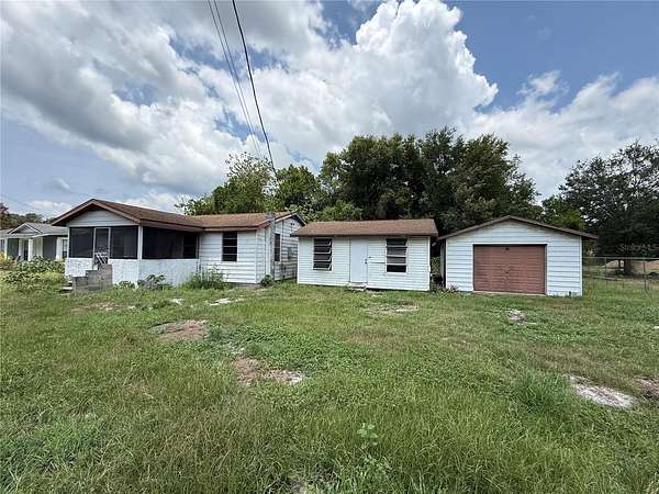 1.65 Acres of Land with Home for Sale in Mascotte, Florida