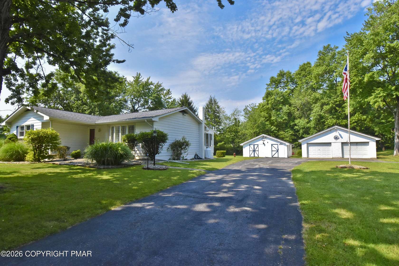 1.62 Acres of Improved Mixed-Use Land for Sale in Stroudsburg, Pennsylvania