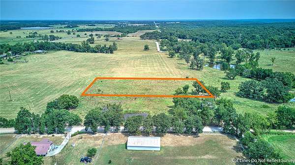 2 Acres of Residential Land for Sale in Gravette, Arkansas