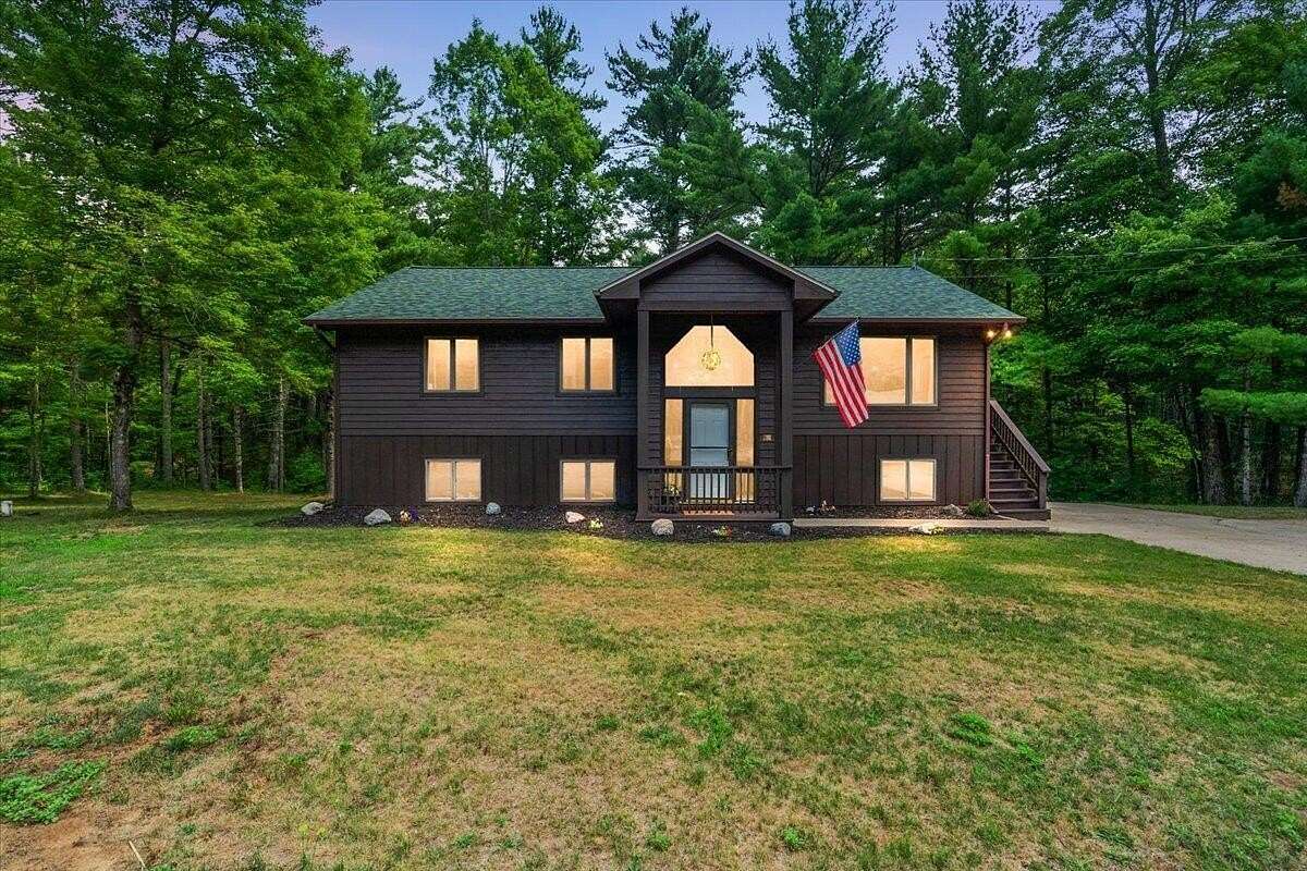 15.7 Acres of Land with Home for Sale in White Cloud, Michigan