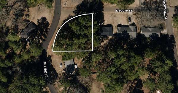 0.39 Acres of Residential Land for Sale in Kosciusko, Mississippi