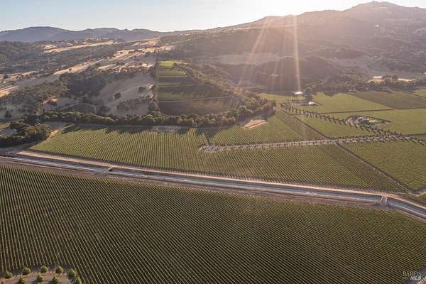 21 Acres of Agricultural & Residential Land for Sale in Fairfield, California