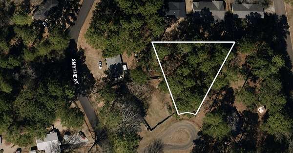 0.4 Acres of Residential Land for Sale in Kosciusko, Mississippi