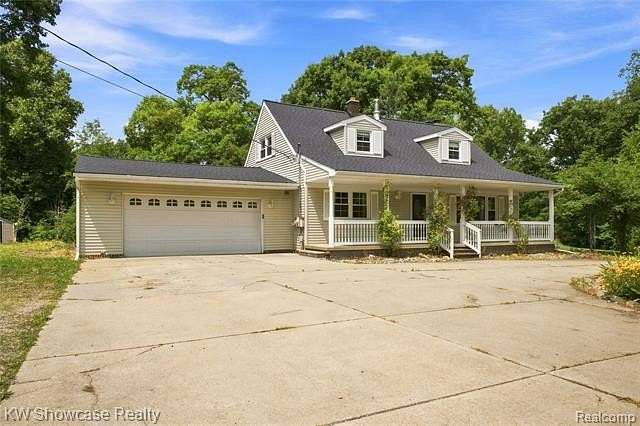 10 Acres of Land with Home for Sale in Springfield Township, Michigan