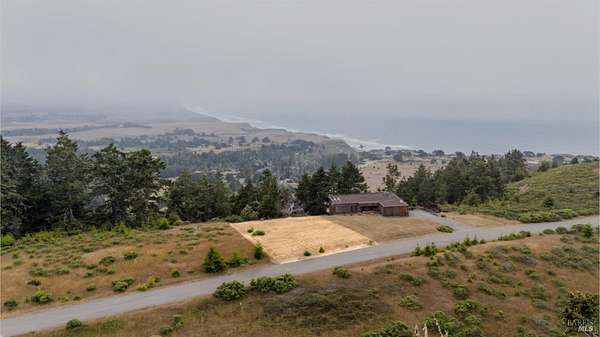 1.33 Acres of Residential Land for Sale in Manchester, California