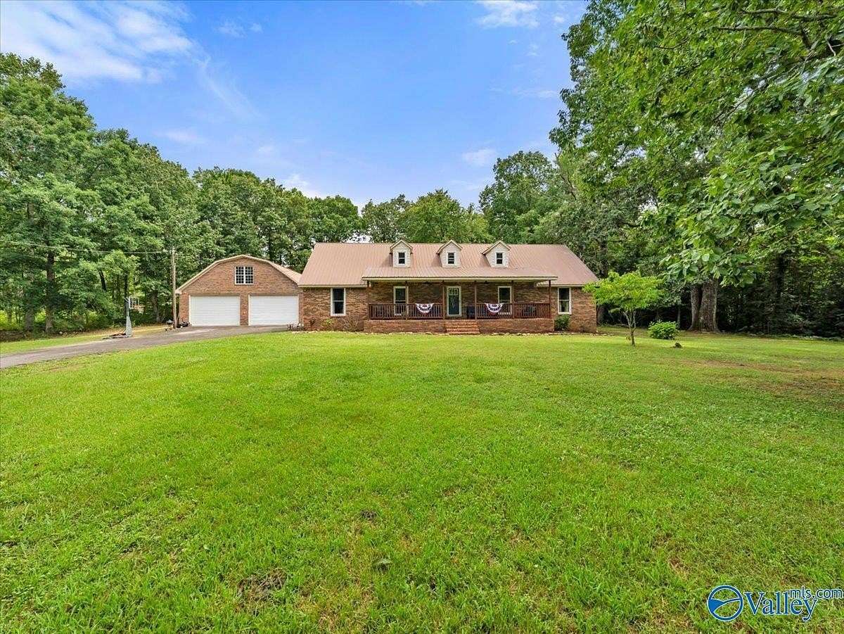 1.5 Acres of Land with Home for Sale in Fackler, Alabama