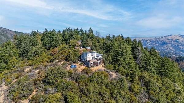 22.5 Acres of Recreational Land with Home for Sale in Laytonville, California