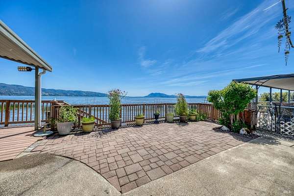 27.5 Acres of Land with Home for Sale in Lakeport, California