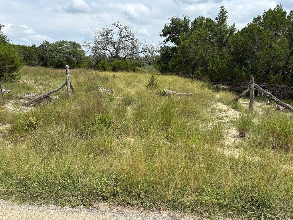 5.73 Acres of Residential Land for Sale in Kerrville, Texas