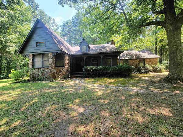 1.83 Acres of Land with Home for Sale in Little Rock, Arkansas