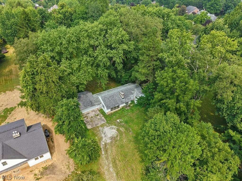 1.69 Acres of Land with Home for Sale in Brecksville, Ohio