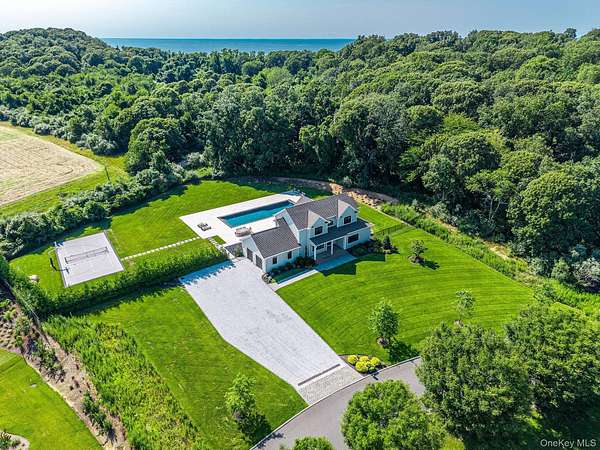2.3 Acres of Land with Home for Sale in Mattituck, New York