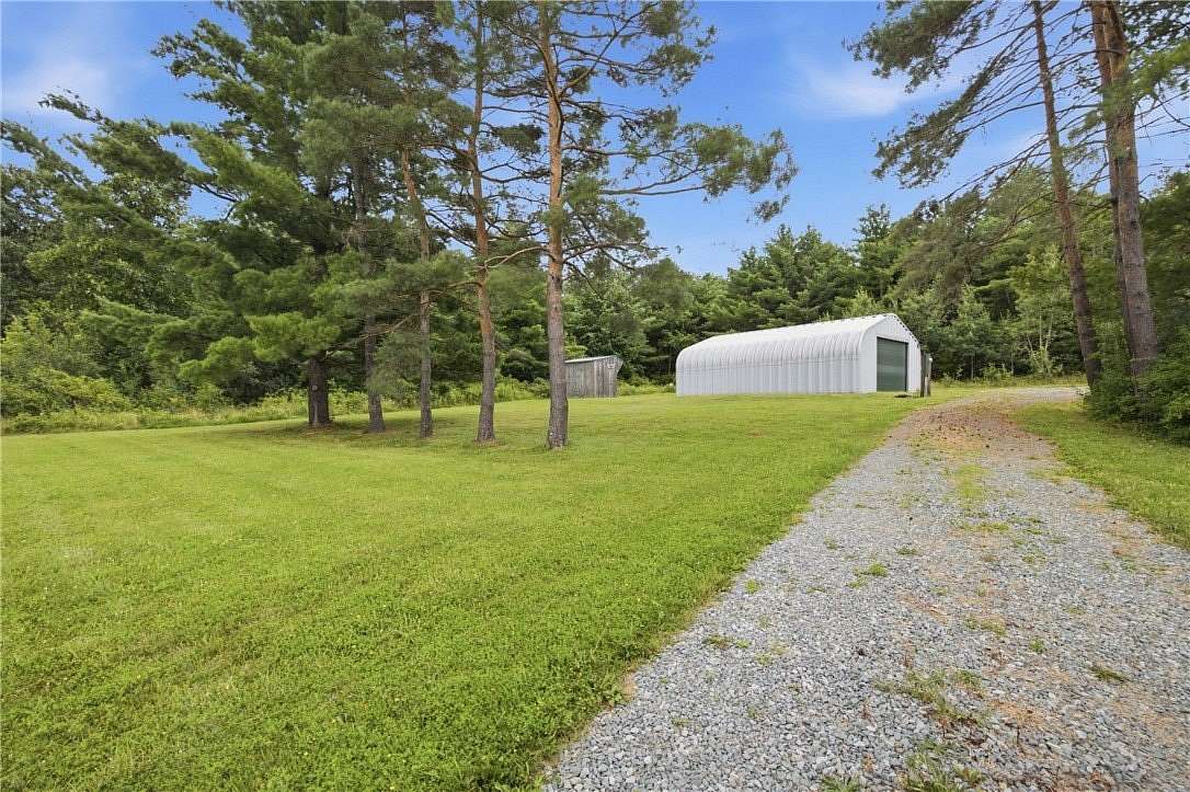0.92 Acres of Residential Land for Sale in Hammondsport, New York