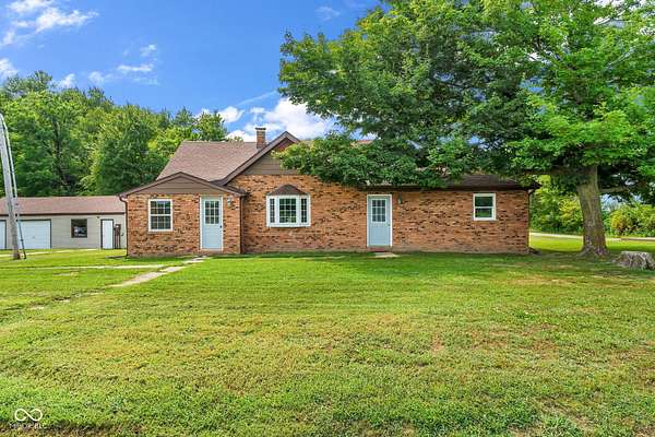 18 Acres of Land with Home for Sale in Brazil, Indiana