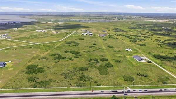 7 Acres of Land for Sale in Rockport, Texas