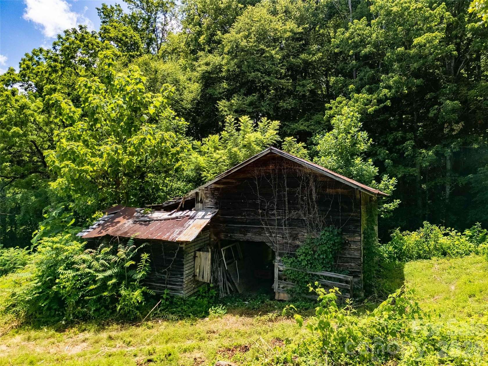5 Acres of Residential Land for Sale in Sylva, North Carolina