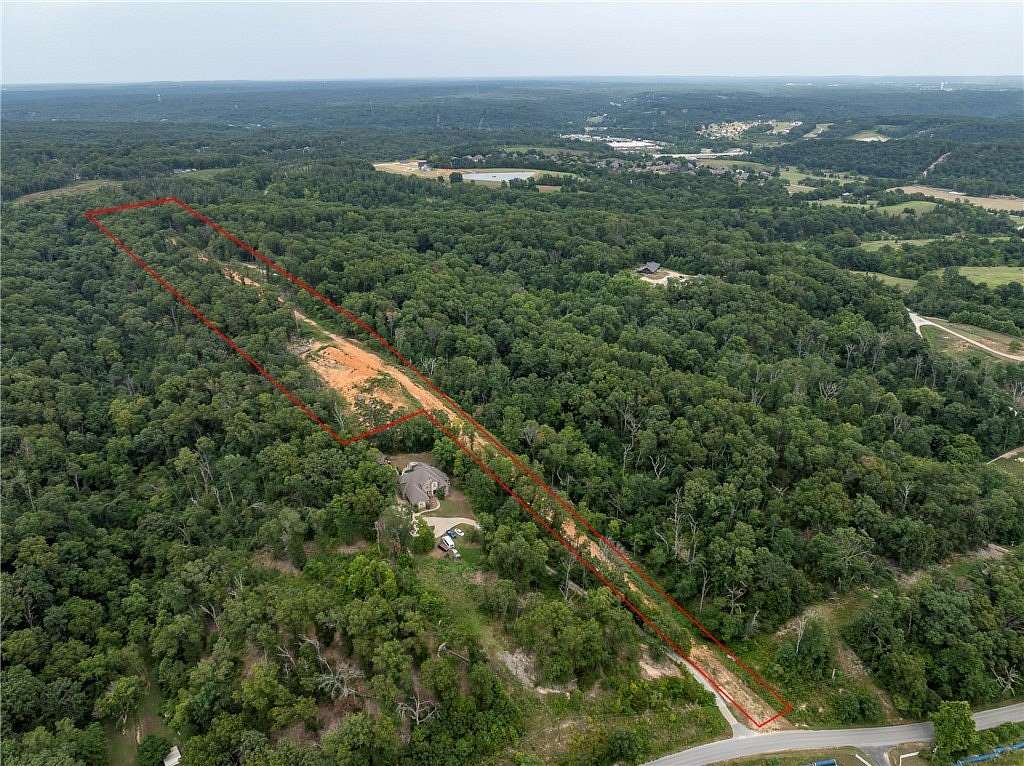 15.3 Acres of Land for Sale in Bentonville, Arkansas