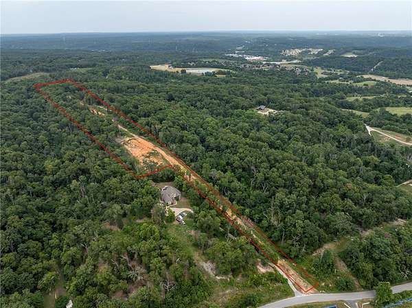 15.3 Acres of Land for Sale in Bentonville, Arkansas