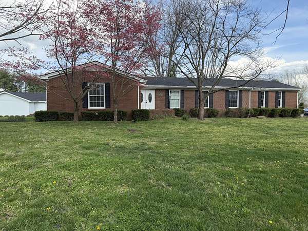 4 Acres of Land with Home for Sale in Richmond, Kentucky