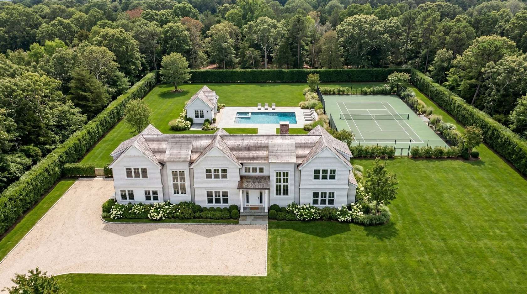 2 Acres of Land with Home for Sale in Sagaponack, New York
