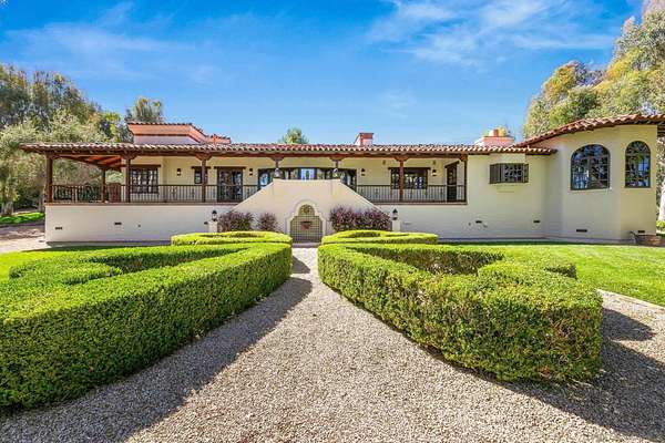 3.18 Acres of Land with Home for Lease in Rancho Santa Fe, California