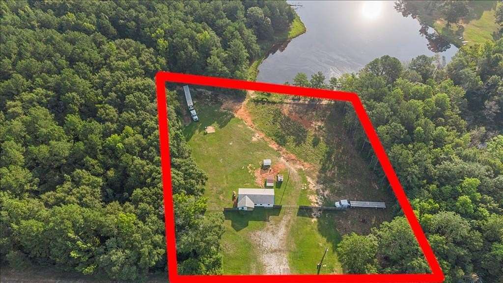 2 Acres of Improved Mixed-Use Land for Sale in Ozark, Alabama