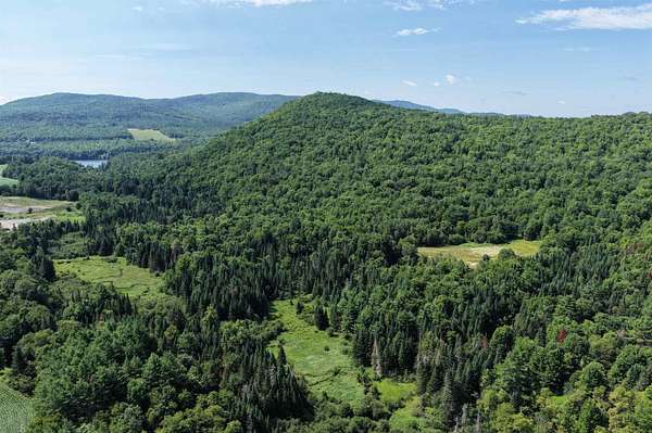 486 Acres of Recreational & Residential Land for Sale in Waterford Town, Vermont