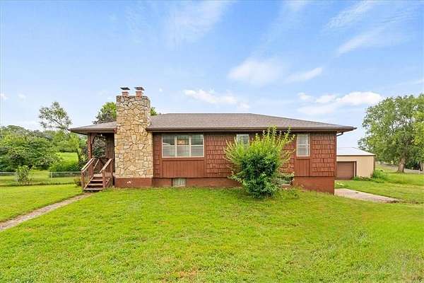 4.66 Acres of Land with Home for Sale in Linwood, Kansas