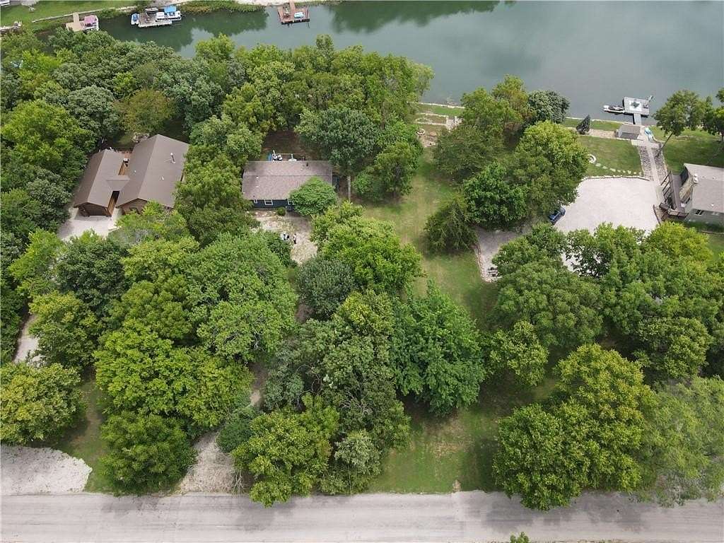 0.32 Acres of Land for Sale in Linn Valley, Kansas