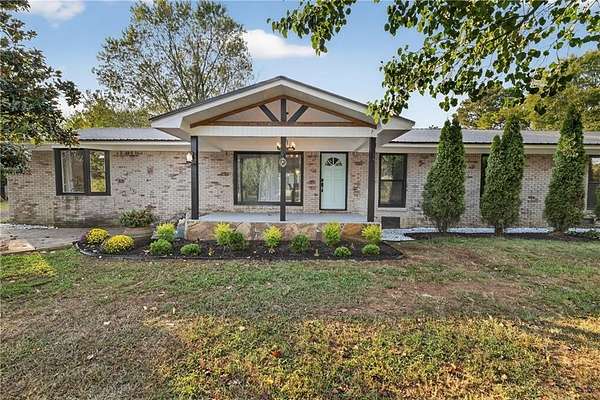 1.53 Acres of Residential Land for Sale in Calhoun, Georgia