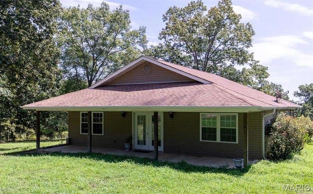2.5 Acres of Land with Home for Sale in Ellsinore, Missouri