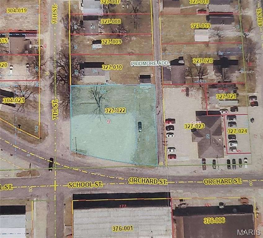 0.5 Acres of Commercial Land for Sale in Vandalia, Illinois