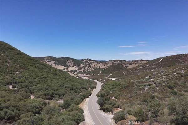 20 Acres of Land for Sale in Bradley, California