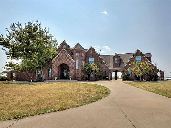 10.3 Acres of Land with Home for Sale in Piedmont, Oklahoma