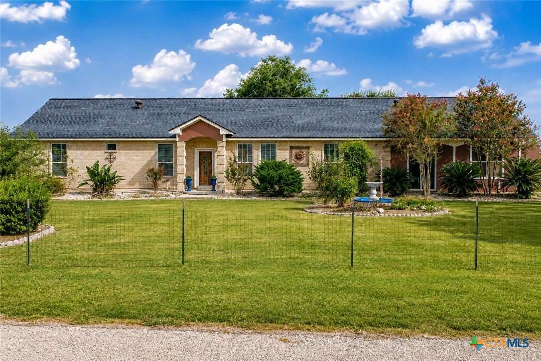 4.5 Acres of Land with Home for Sale in Fannin, Texas