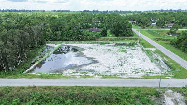 1.58 Acres of Residential Land for Sale in Loxahatchee Groves, Florida