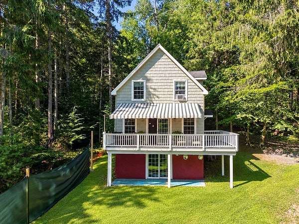 2.39 Acres of Land with Home for Sale in Deposit, New York