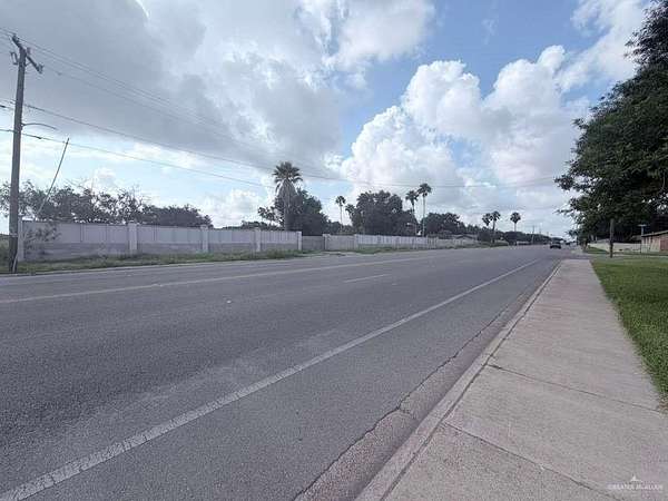 5 Acres of Mixed-Use Land for Sale in Edinburg, Texas