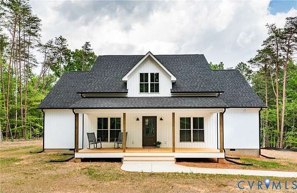 12.2 Acres of Land with Home for Sale in Goochland, Virginia