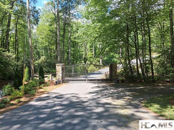 0.63 Acres of Land for Sale in Cashiers, North Carolina
