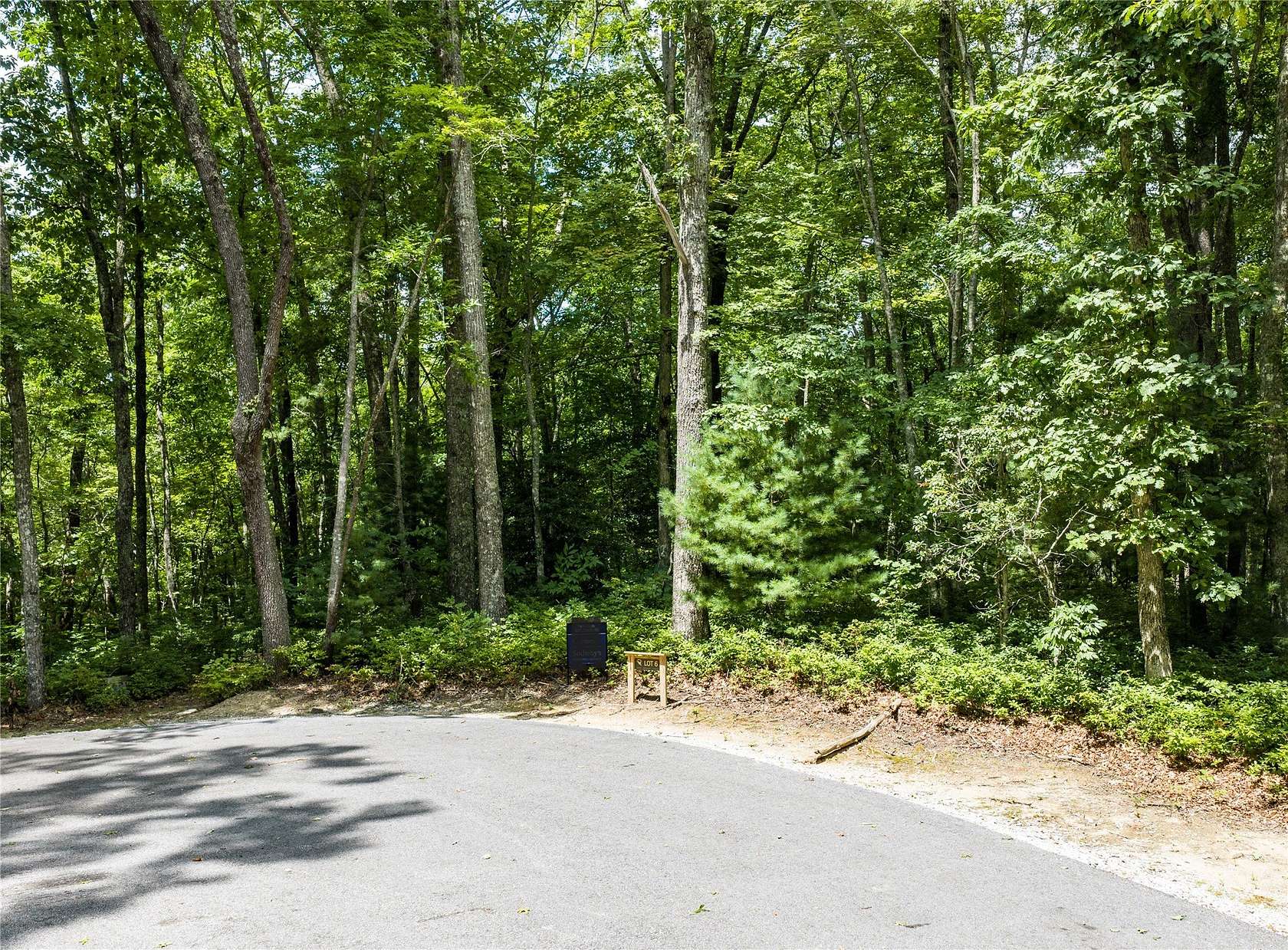 0.78 Acres of Land for Sale in Cashiers, North Carolina