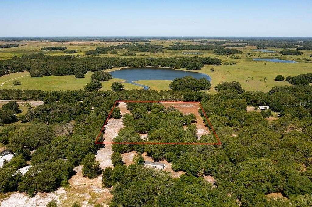 5 Acres of Mixed-Use Land for Sale in Dade City, Florida