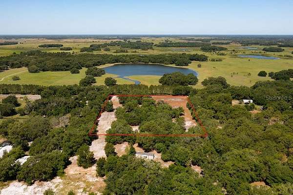 5 Acres of Mixed-Use Land for Sale in Dade City, Florida
