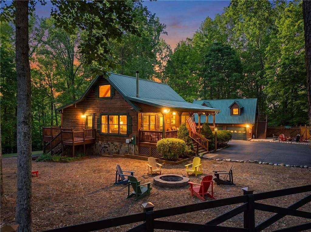 10 Acres of Recreational Land with Home for Sale in Canton, Georgia