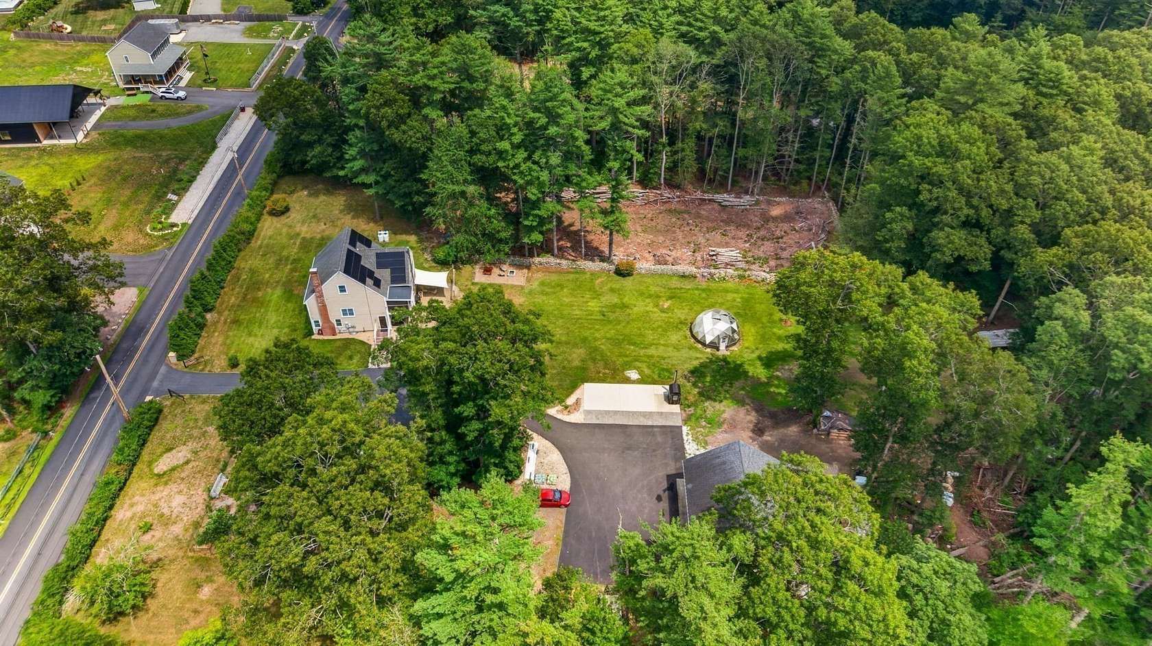 4.67 Acres of Land with Home for Sale in Middleboro, Massachusetts
